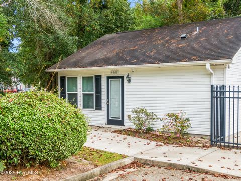 Tiny photo for 508 Minnow Way, Wilmington, NC 28405 (MLS # 100535328)