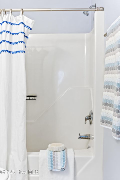 Tiny photo for 508 Minnow Way, Wilmington, NC 28405 (MLS # 100535328)