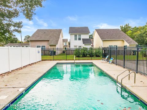 Tiny photo for 508 Minnow Way, Wilmington, NC 28405 (MLS # 100535328)