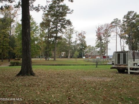 A home in Elizabeth City