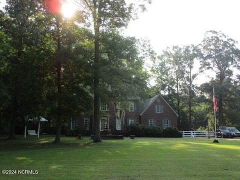 A home in Elizabeth City