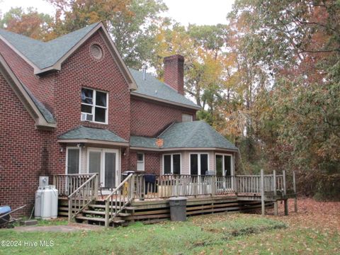 A home in Elizabeth City