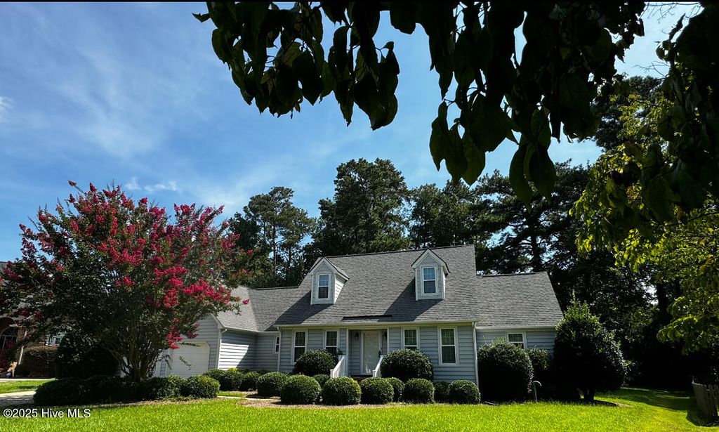 Photo of 109 Chatham Pass, Trent Woods, NC 28562 (MLS # 100522149)