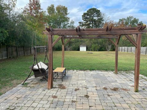 A home in Raeford