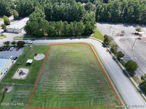 Tiny photo for 201 Northwest Circle, Jacksonville, NC 28546 (MLS # 100537728)