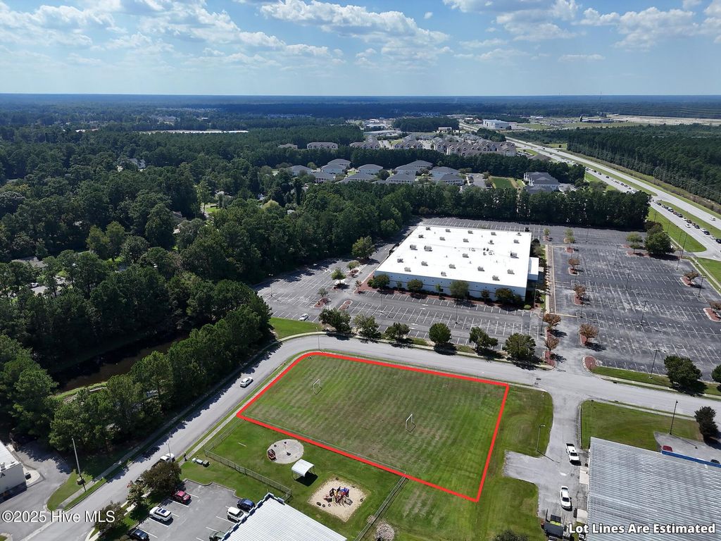 Photo of 201 Northwest Circle, Jacksonville, NC 28546 (MLS # 100537728)