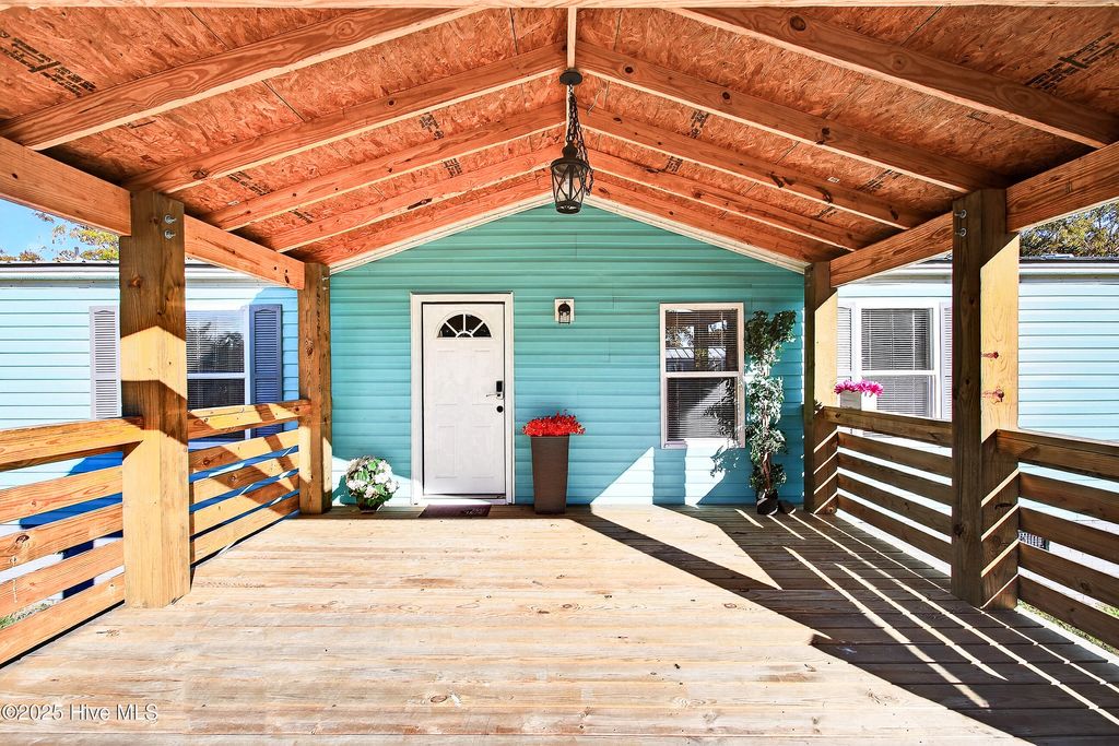 Photo of 109 Floyd Pond Lane, Richlands, NC 28574 (MLS # 100540321)