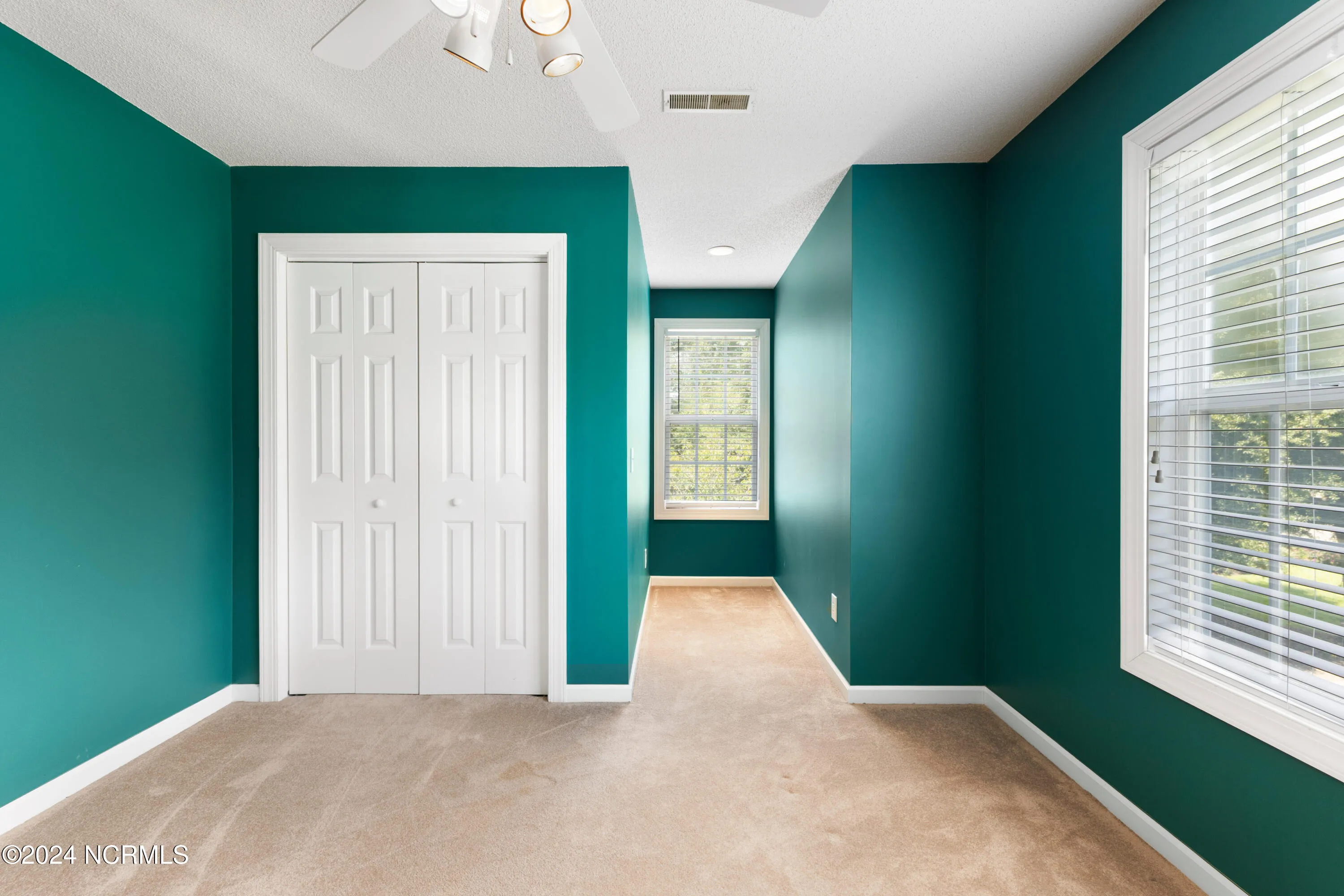 Wilmington, North Carolina 28411, United States, 4 Bedrooms Bedrooms, ,3 BathroomsBathrooms,Residential,Pending,47357