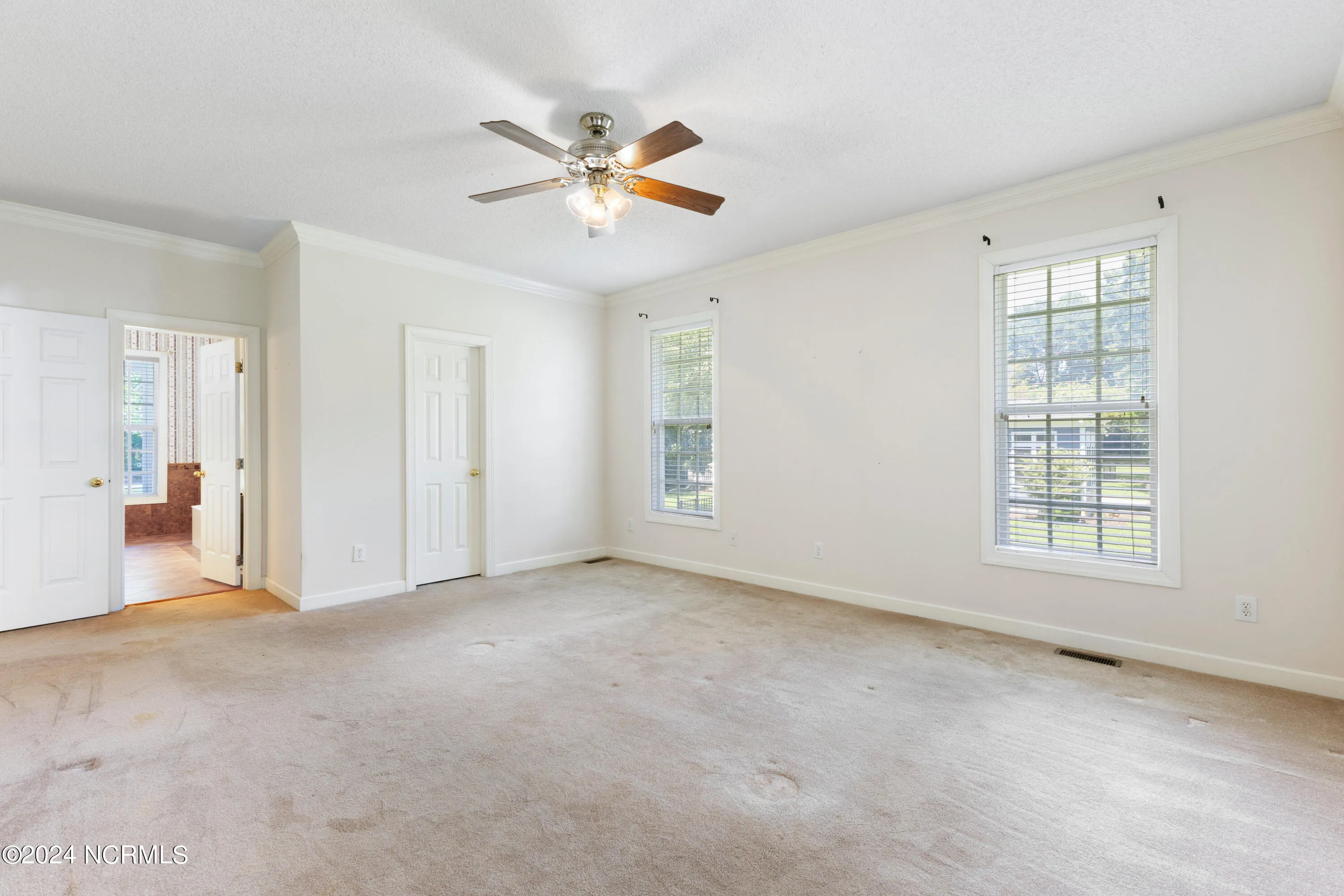 Wilmington, North Carolina 28411, United States, 4 Bedrooms Bedrooms, ,3 BathroomsBathrooms,Residential,Pending,47357