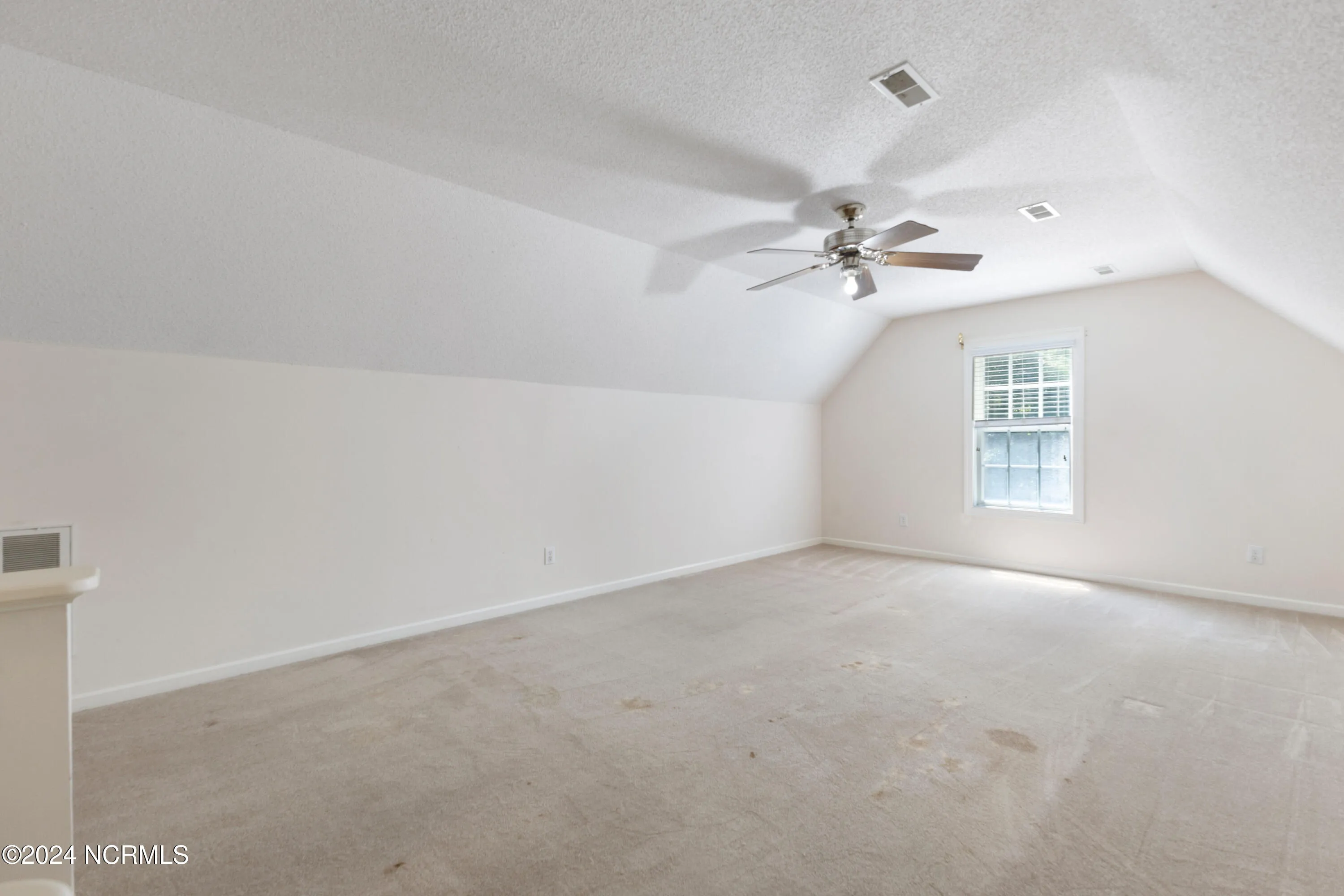 Wilmington, North Carolina 28411, United States, 4 Bedrooms Bedrooms, ,3 BathroomsBathrooms,Residential,Pending,47357