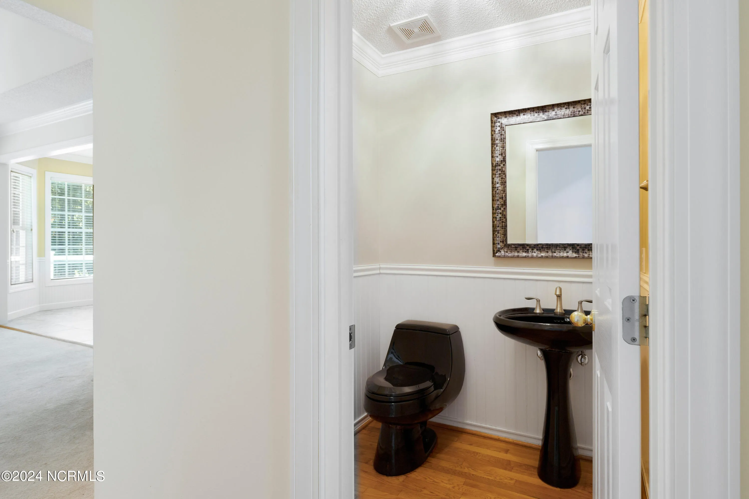 Wilmington, North Carolina 28411, United States, 4 Bedrooms Bedrooms, ,3 BathroomsBathrooms,Residential,Pending,47357