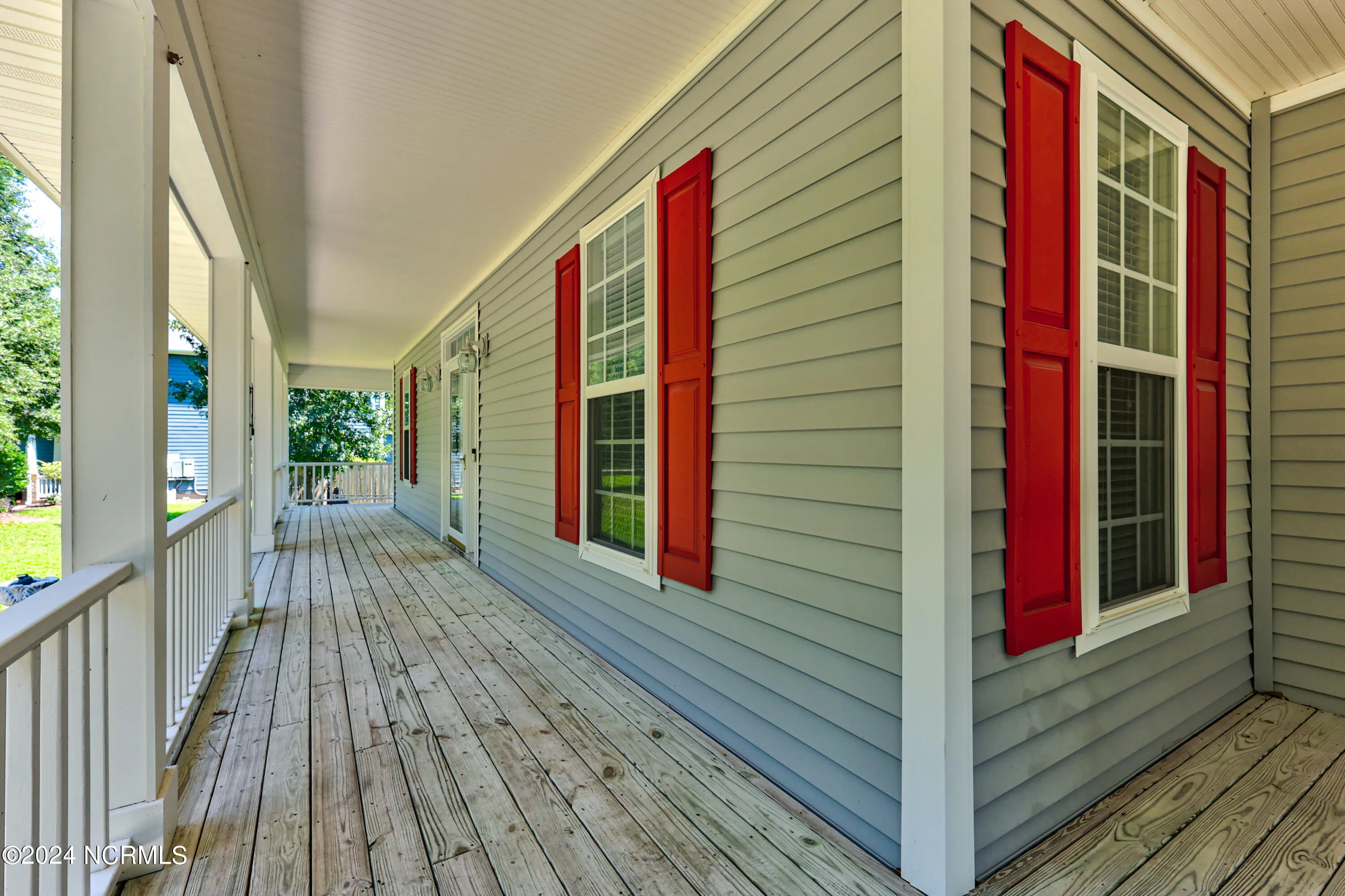 Wilmington, North Carolina 28411, United States, 4 Bedrooms Bedrooms, ,3 BathroomsBathrooms,Residential,Pending,47357