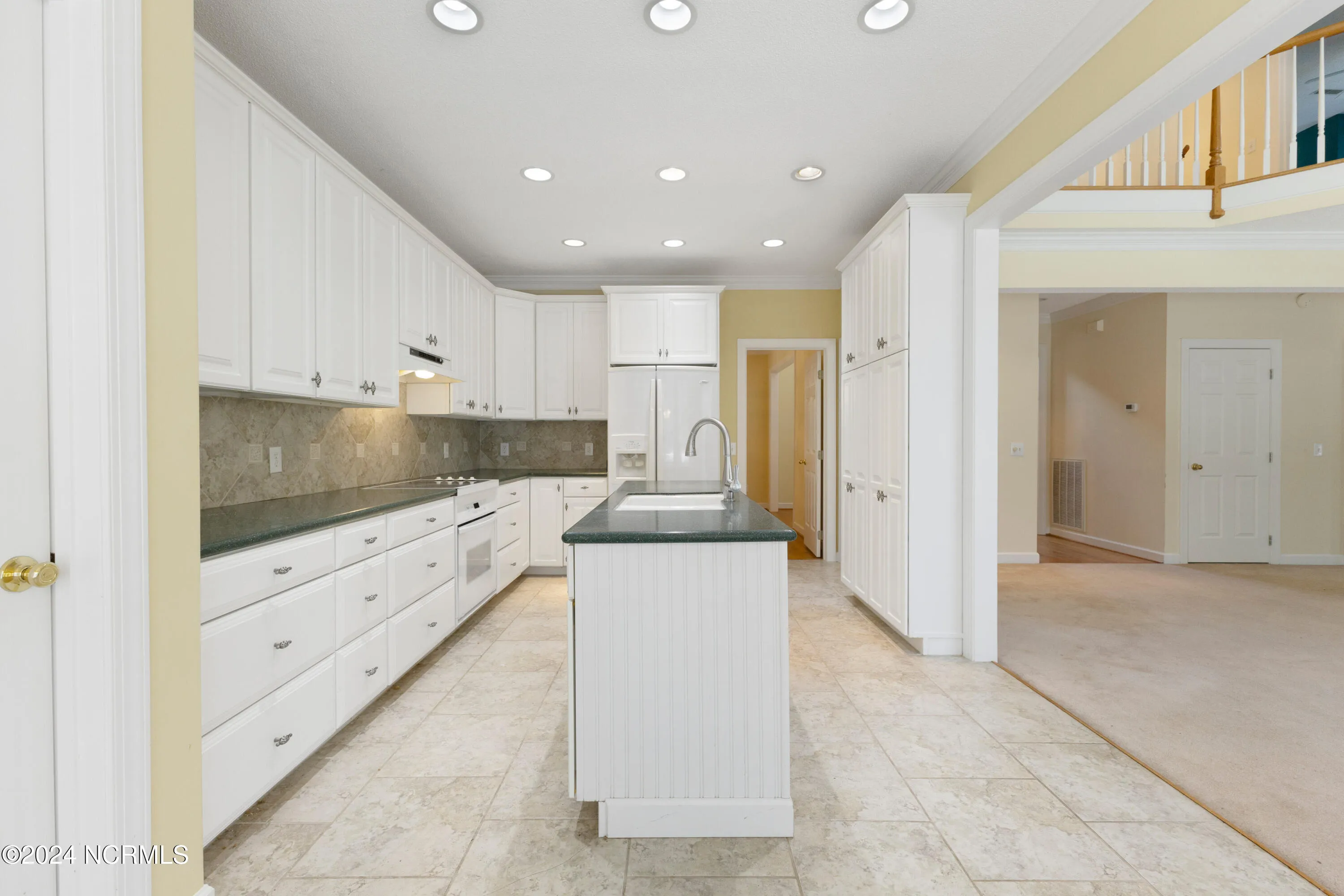 Wilmington, North Carolina 28411, United States, 4 Bedrooms Bedrooms, ,3 BathroomsBathrooms,Residential,Pending,47357