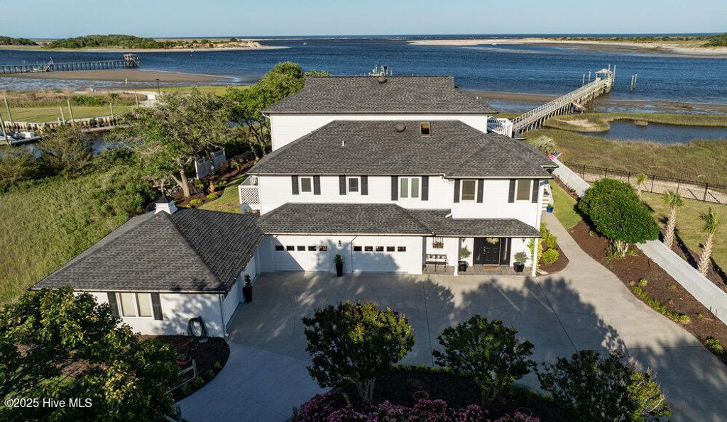 Photo of 945 Radnor Road, Wilmington, NC 28409 (MLS # 100511026)