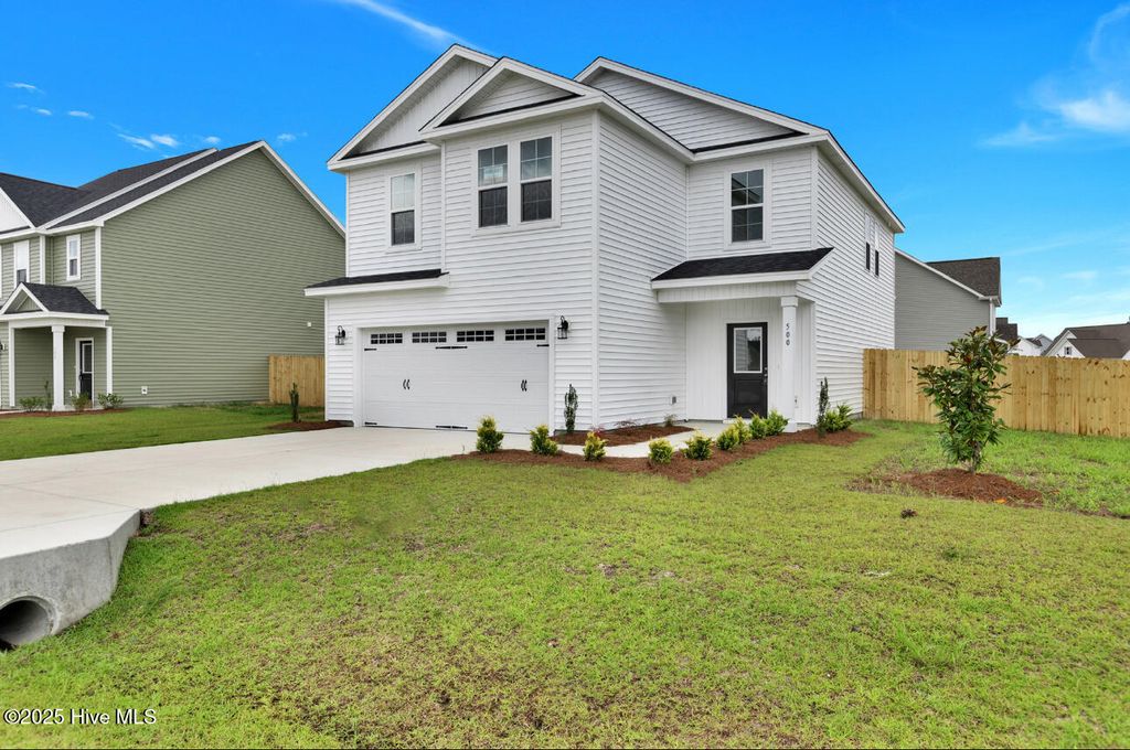 Photo of 500 Yellow Birch Way, Hubert, NC 28539 (MLS # 100483735)