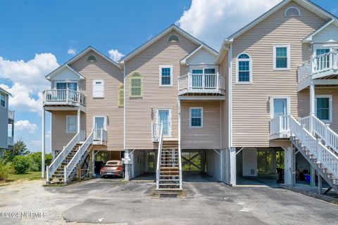 A home in North Topsail Beach