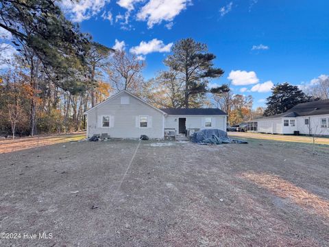 A home in Elizabeth City