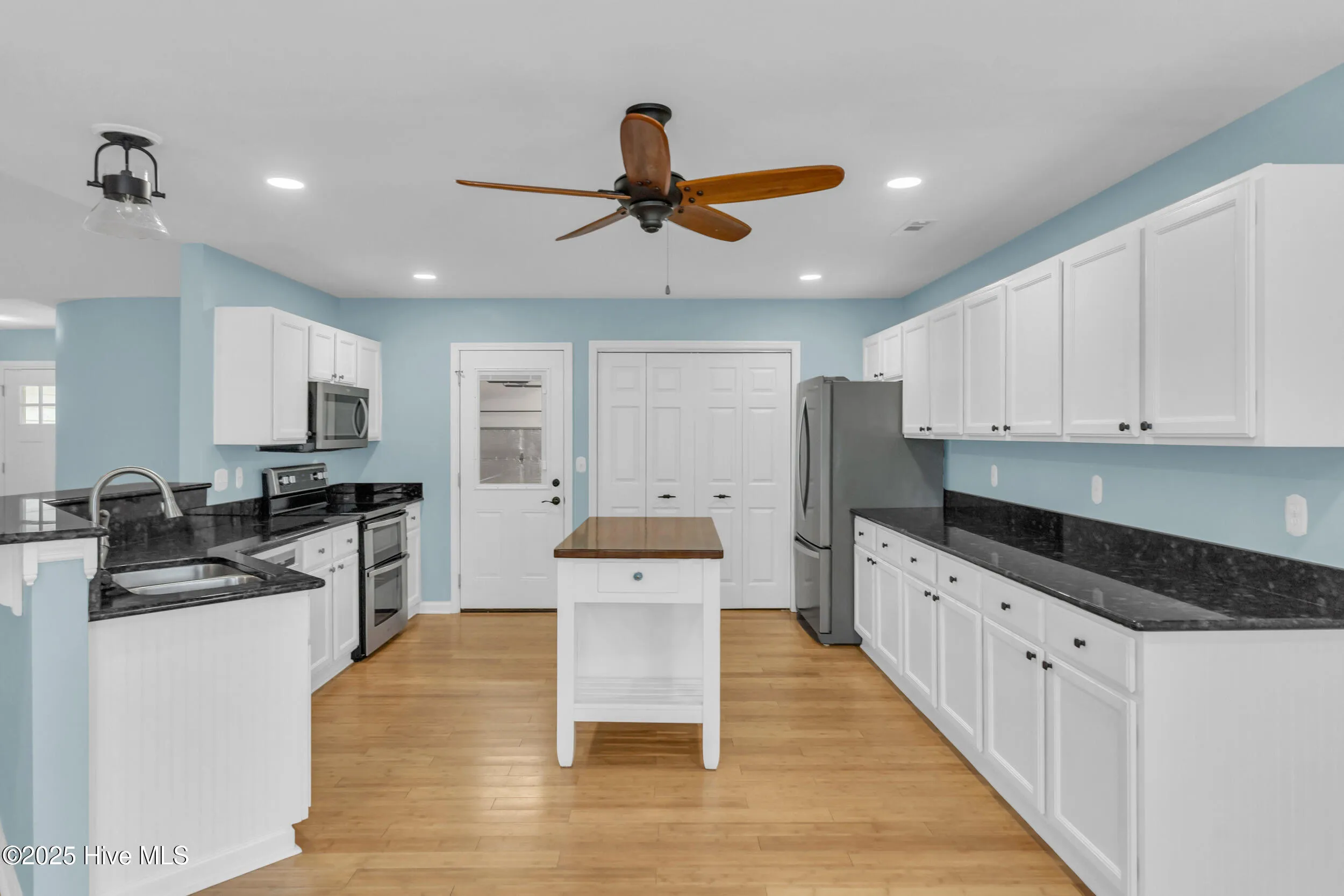 Wilmington, North Carolina 28412, United States, 3 Bedrooms Bedrooms, ,2 BathroomsBathrooms,Residential,Active,187952