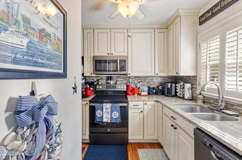 Tiny photo for 107 Ann Street, Wilmington, NC 28401 (MLS # 100532641)