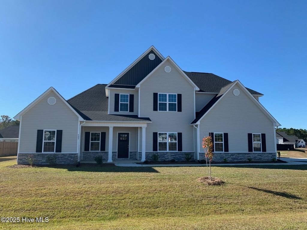 Photo of 905 Coddington Cove, Jacksonville, NC 28546 (MLS # 100509473)