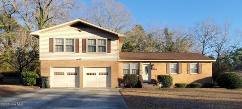 A home in Laurinburg