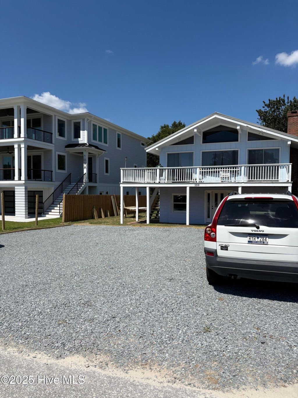 Photo of 109 Broadview Lane, Hampstead, NC 28443 (MLS # 100525012)