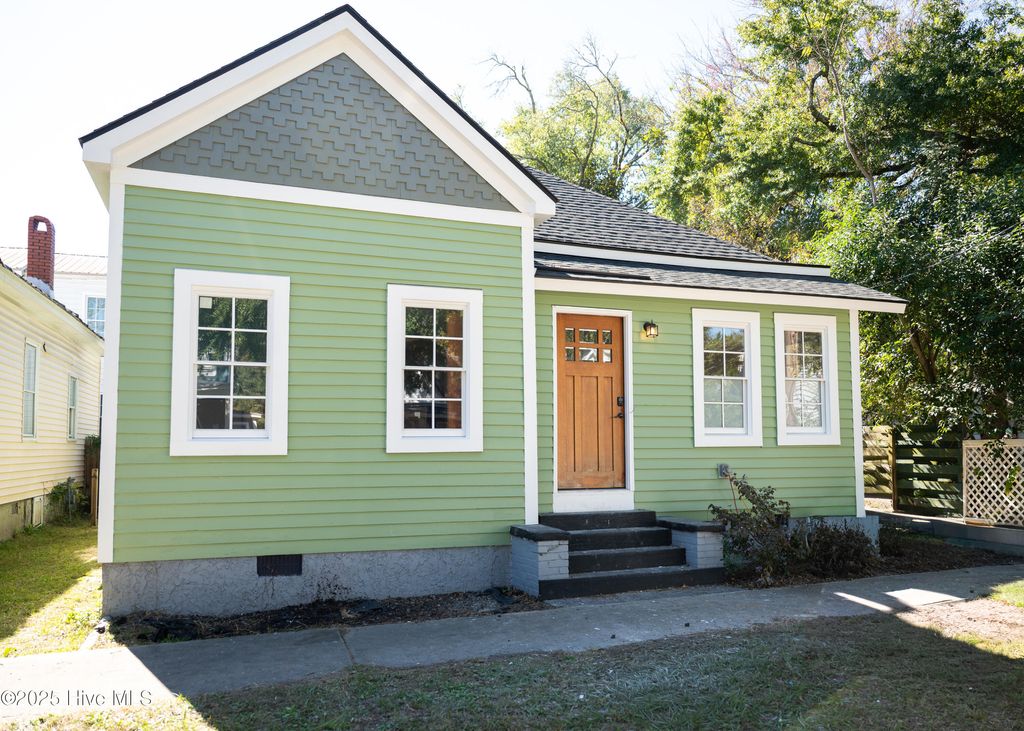 Photo of 710 Grace Street Street, Wilmington, NC 28401 (MLS # 100537754)