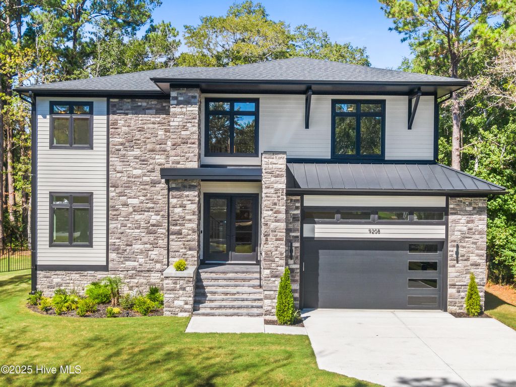 Photo of 9208 Sedgley Drive, Wilmington, NC 28412 (MLS # 100535066)