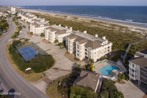 A home in Kure Beach