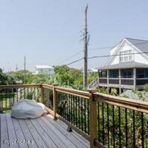 A home in Kure Beach