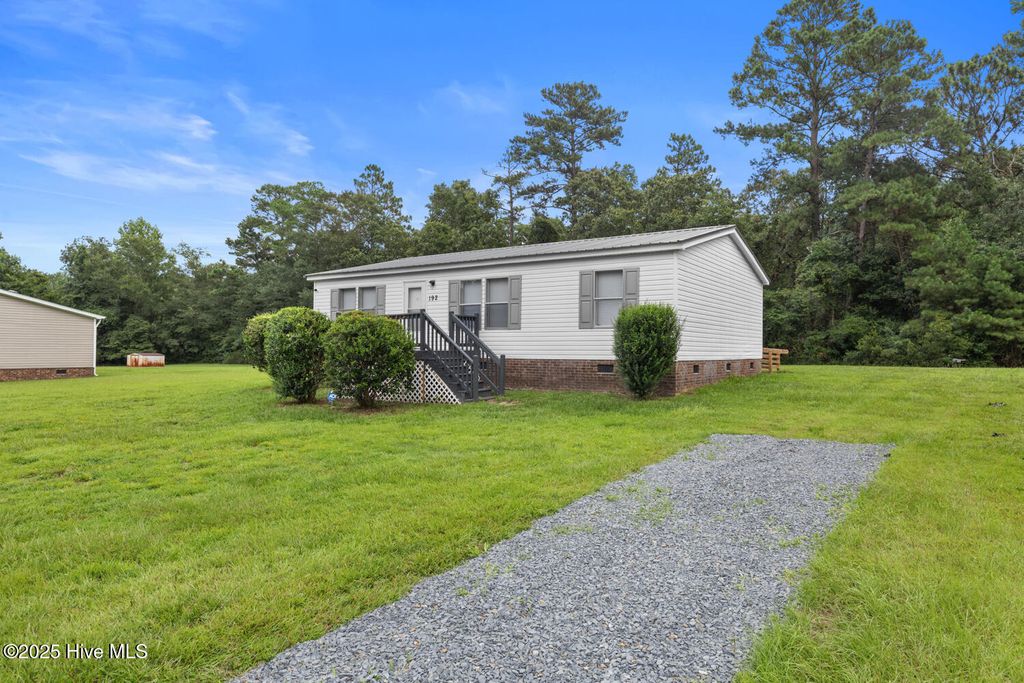 Photo of 192 King Estates Road, Jacksonville, NC 28540 (MLS # 100522054)