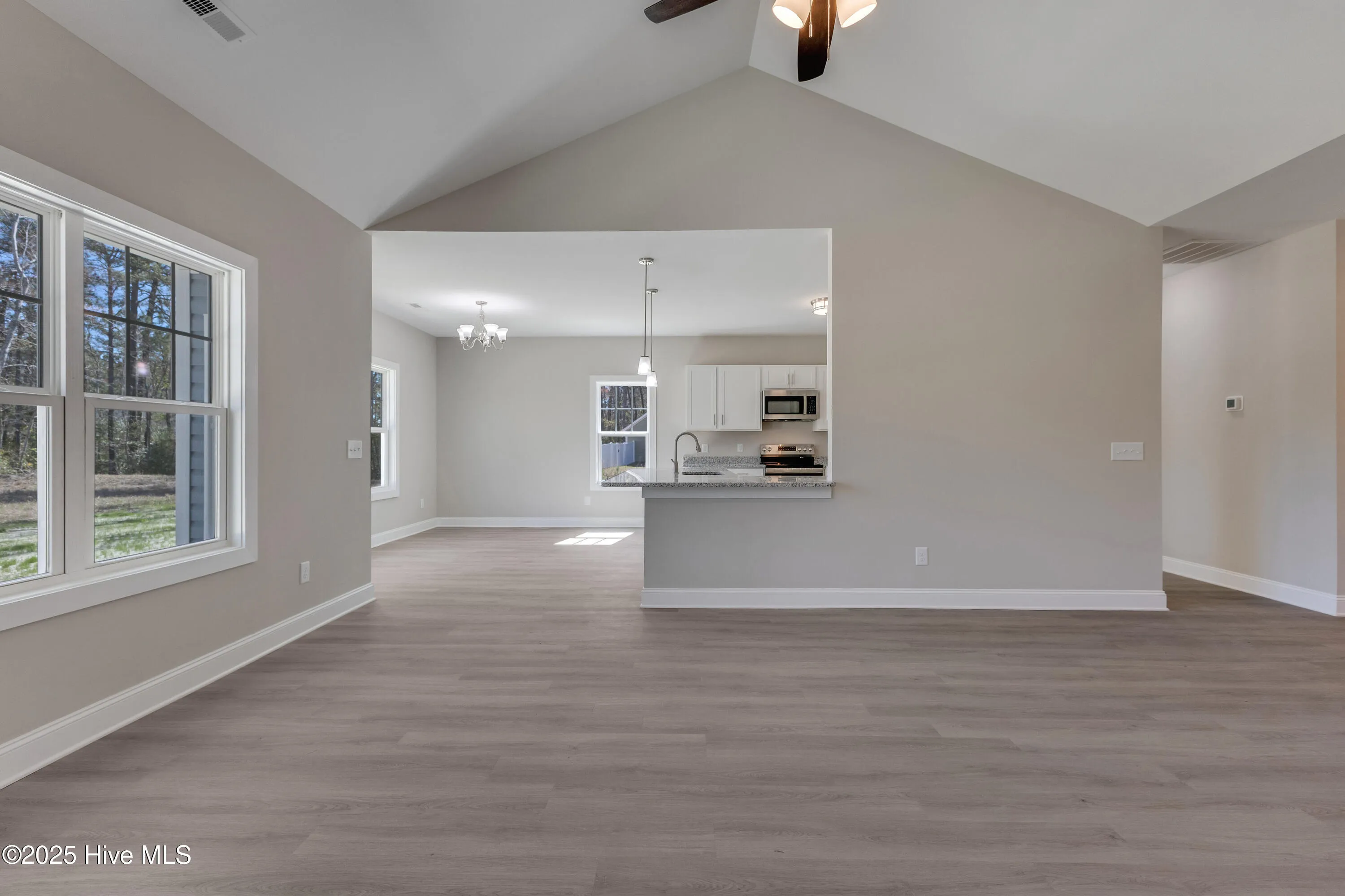 Calabash, North Carolina 28467, United States, 3 Bedrooms Bedrooms, ,2 BathroomsBathrooms,Residential,Active,38412