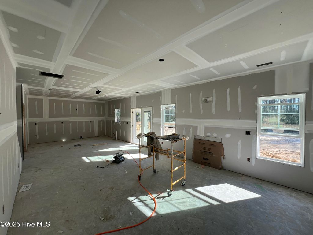 Photo of 404 Creeks Edge Drive, Pikeville, NC 27863 (MLS # 100539497)