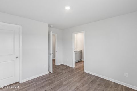 Tiny photo for 622 S Squires Run Lane S, Richlands, NC 28574 (MLS # 100538621)