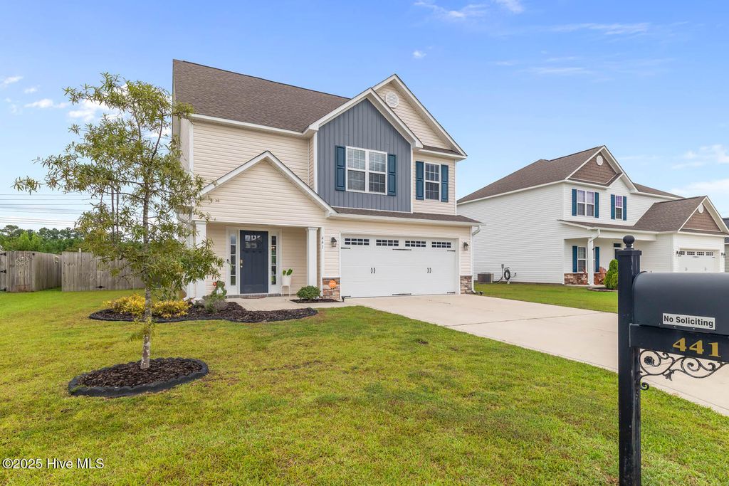 Photo of 441 Worsley Way, Jacksonville, NC 28546 (MLS # 100526127)