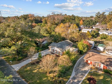 Tiny photo for 3309 Ashley Circle, Wilmington, NC 28403 (MLS # 100542386)
