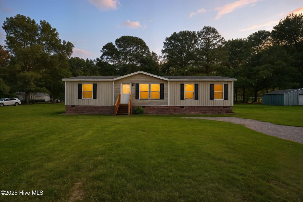Photo of 1396 Nixonton Road, Elizabeth City, NC 27909 (MLS # 100537430)