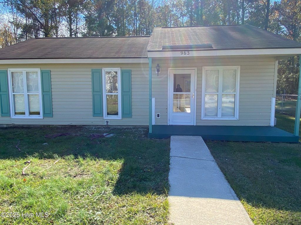 Photo of 963 Ramsey Road, Jacksonville, NC 28546 (MLS # 100521665)