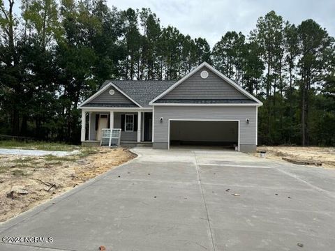 A home in Sneads Ferry