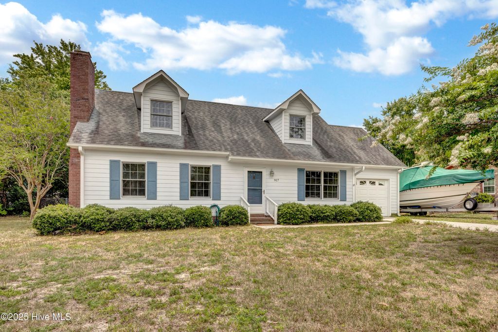 Photo of 917 Arnold Road, Wilmington, NC 28412 (MLS # 100517662)