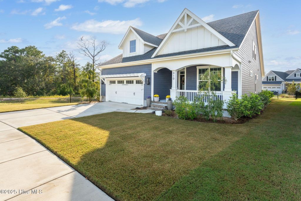 Photo of 410 Trisail Terrace, Wilmington, NC 28412 (MLS # 100531654)