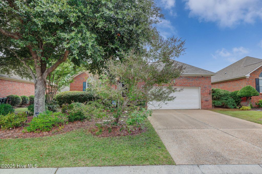 Photo of 1311 Stonehaven Court, Wilmington, NC 28411 (MLS # 100531754)