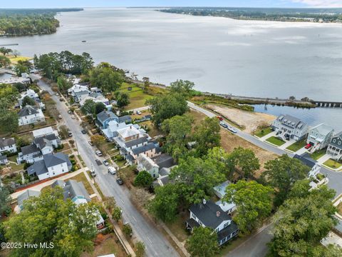 Tiny photo for 609 E Main Street, Washington, NC 27889 (MLS # 100535493)