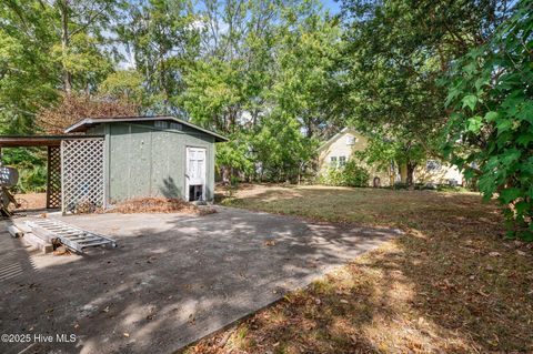 Tiny photo for 609 E Main Street, Washington, NC 27889 (MLS # 100535493)