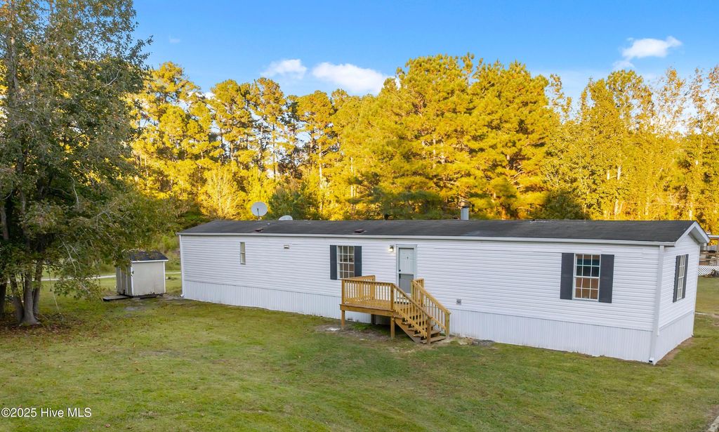 Photo of 106 Conklin Court, Rocky Point, NC 28457 (MLS # 100539170)