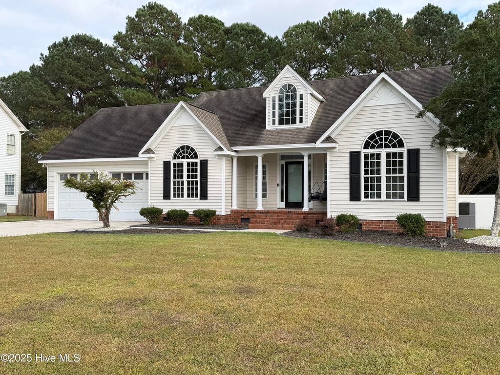 Photo of 4629 Dewfield Drive N, Wilson, NC 27896 (MLS # 100535988)