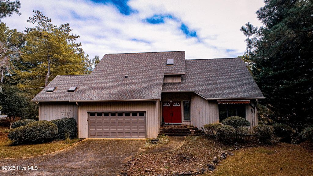 Photo of 1050 Burning Tree Road, Pinehurst, NC 28374 (MLS # 100536507)