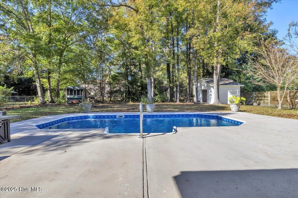 Wilmington, North Carolina 28409, United States, 3 Bedrooms Bedrooms, ,3 BathroomsBathrooms,Residential,Active,239717