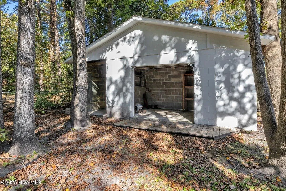 Wilmington, North Carolina 28409, United States, 3 Bedrooms Bedrooms, ,3 BathroomsBathrooms,Residential,Active,239717