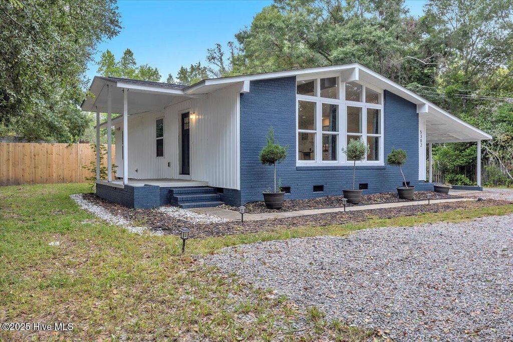 Photo of 5302 Autumn Drive, Wilmington, NC 28409 (MLS # 100530763)